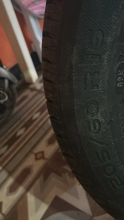 Pneu michelin avec jante