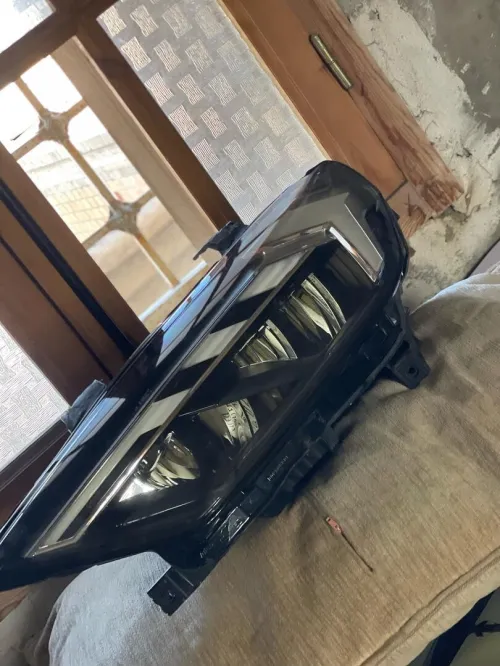Optique phare Audi A1