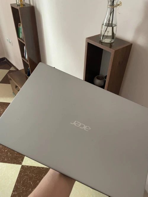 Acer A515