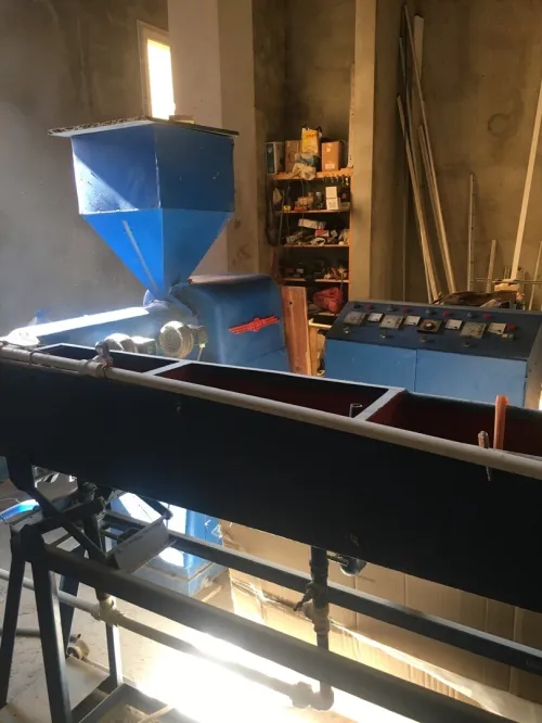 Machine extrudeuse 