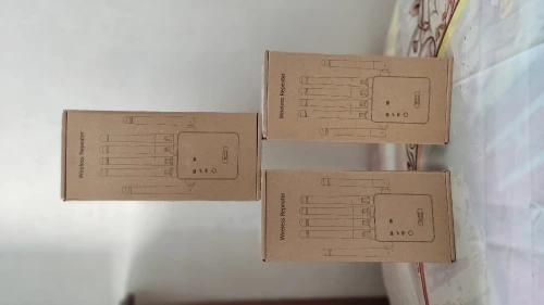 Répéteur 2.4Ghz et 5Ghz 12000mbps 6 Antenne