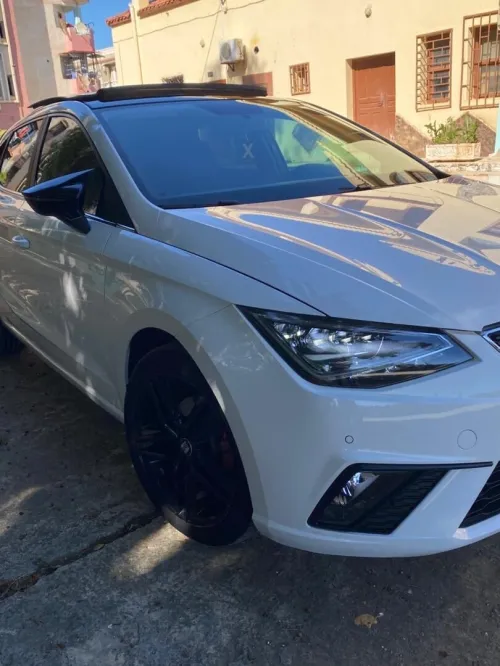 Seat Ibiza 2018 HIGH