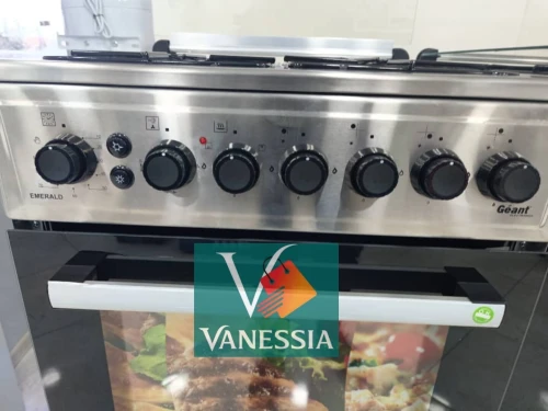 Cuisinière 4 Feux Marque Géant Emerald Inox  Ventiller