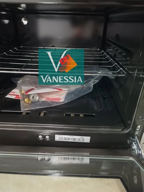 Cuisinière 4 Feux Marque Géant Emerald Inox  Ventiller