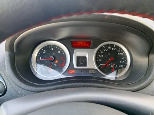 Renault Clio 3 2012 Night and Day