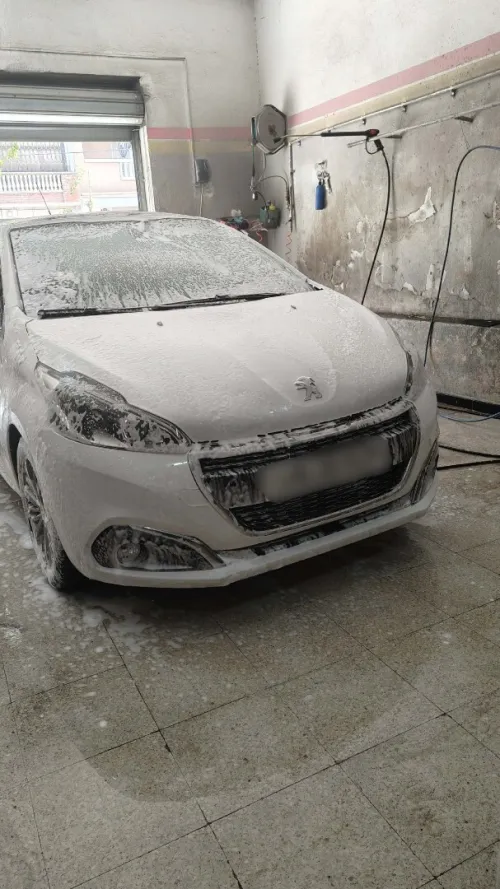 Peugeot 208 2016 Allure Facelift