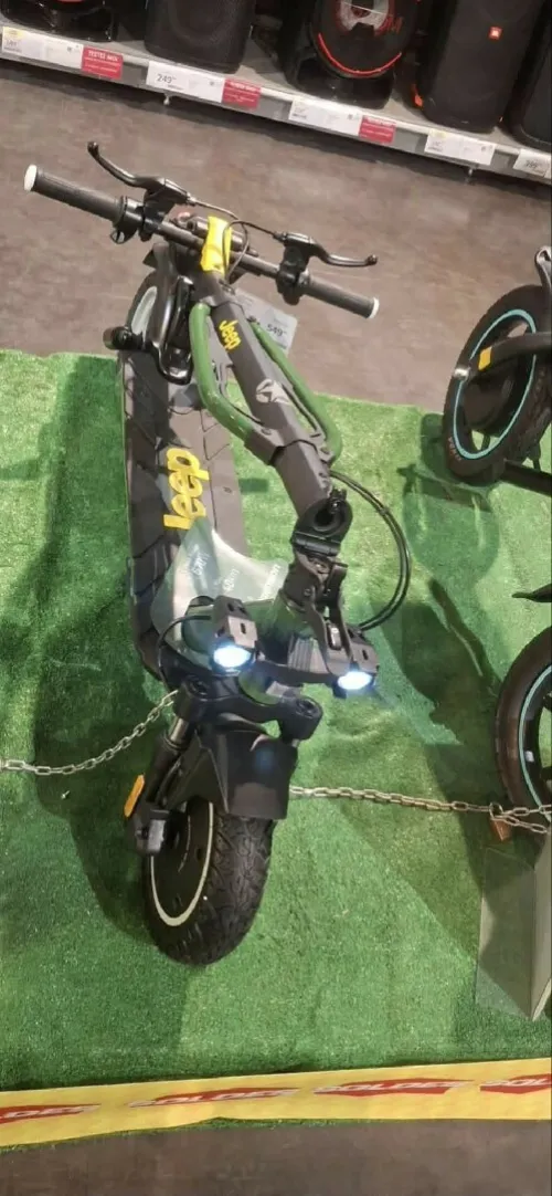 Jeep Trotinette elecrtique 2026