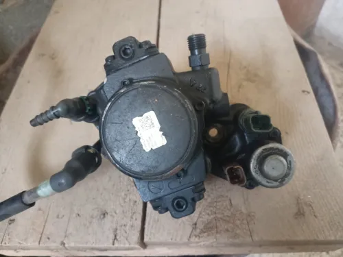Pompe hp2.0l hdi