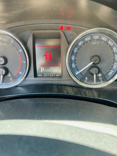 Toyota Nouvelle Corolla 2015 Premium