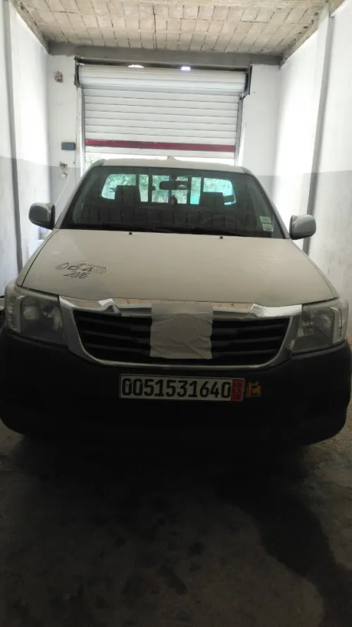 Toyota Hilux 2015 LEGEND SC 4x2