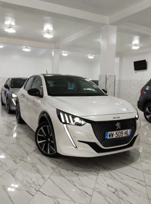 Peugeot 208 2024 Gt