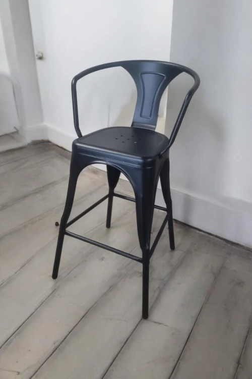 table de cuisine ouedkniss  tolix   بلاستك طاولات و كرسي