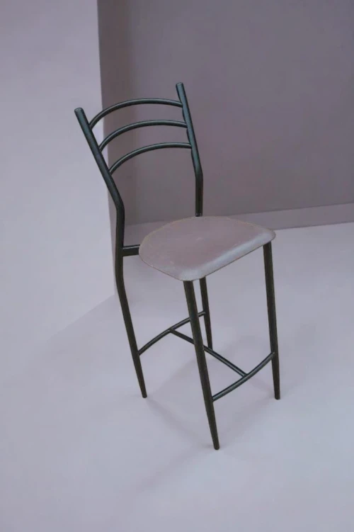 table de cuisine ouedkniss  tolix   بلاستك طاولات و كرسي