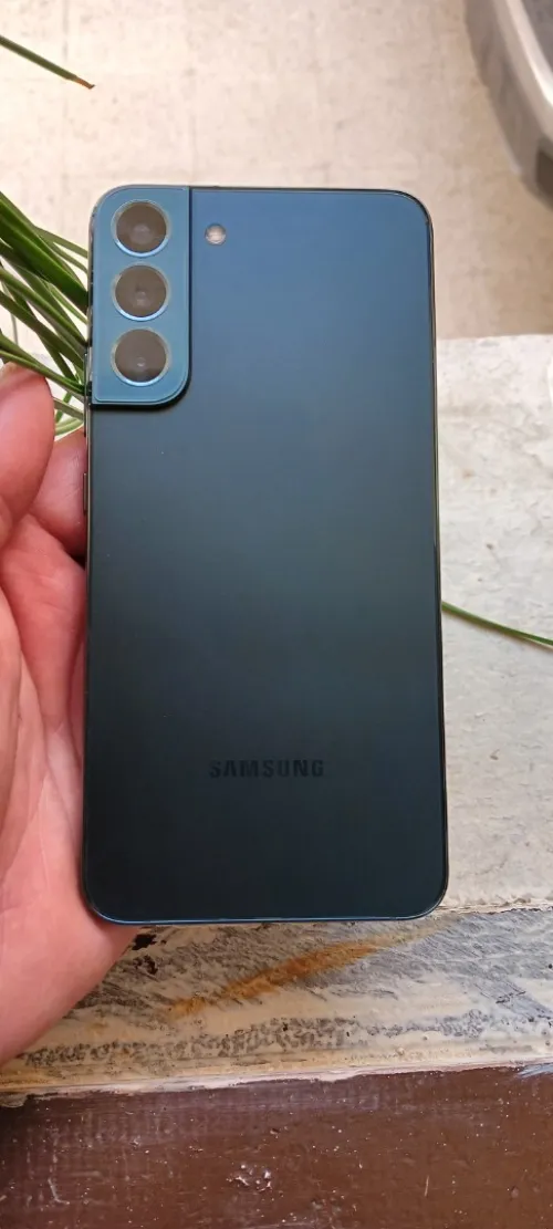 Samsung SM-S9060