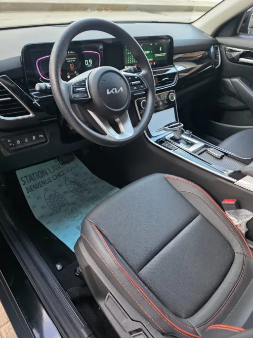 Kia seltos luxury