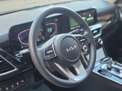 Kia seltos luxury