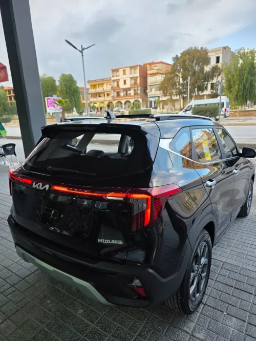 Kia seltos luxury