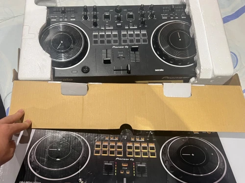 Controller Pioneer DDJ-REV1