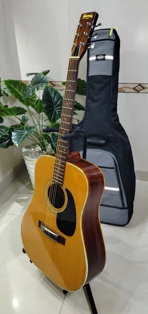Guitare Acoustique Suzuki vintage