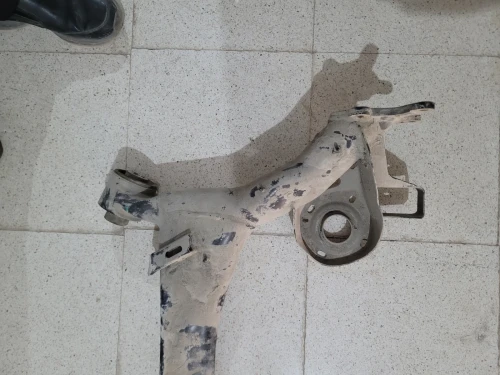 Essieu d'origine seat ibiza 2015