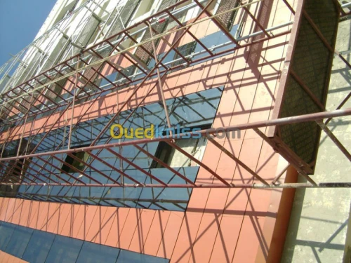 sutr Aménagement intérieurs-extérieurs