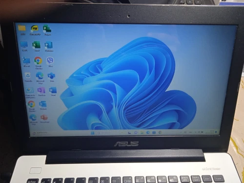 ASUS X453SA