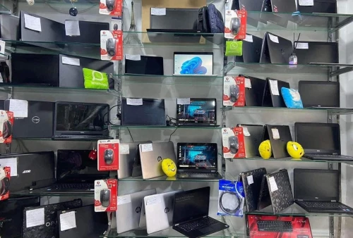 Laptop Pc Portable Hp Dell Lenovo Thinkpad Toshiba حاسوب محمول I3 I5 I7 Toshiba