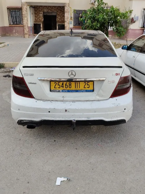 Mercedes Classe C 2011 W204