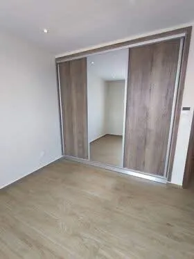 Dressing armoire sur mesure coulissant خزانات ملابس عصرية