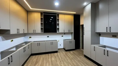 Cuisine équipée moderne en MDF 2026