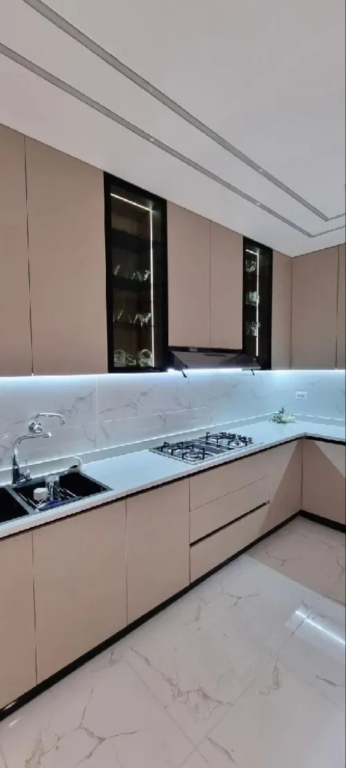 Cuisine Équipée High Gloss MDF Modèle 2025