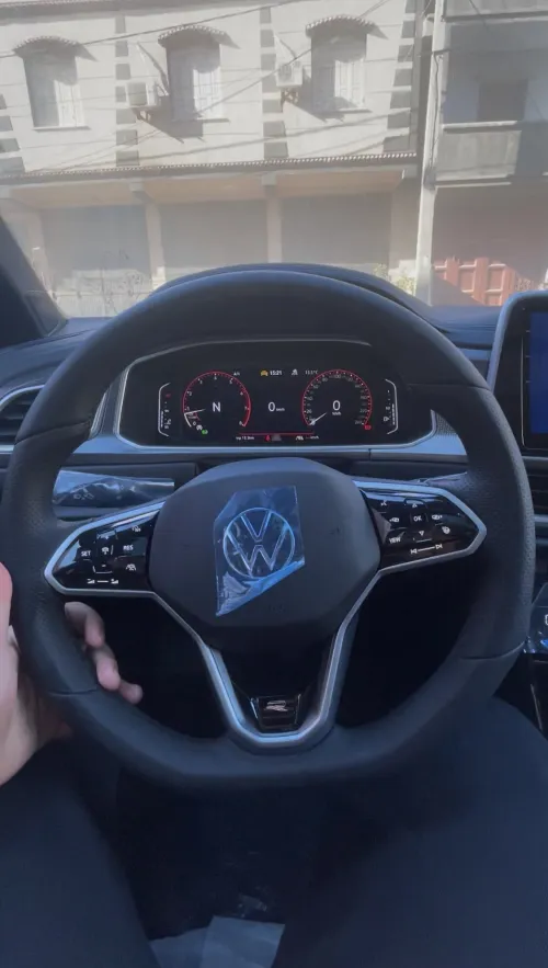 Volkswagen T-Roc 2025 R- Line Edition 