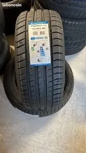 4 pneus  triangle 215/45 R16