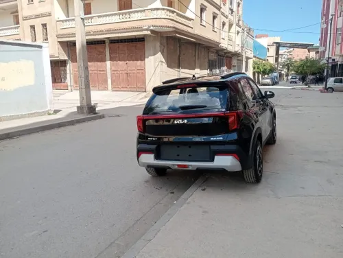 Kia Sonet  2025 Premium