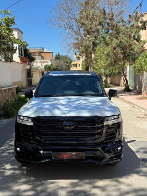 Toyota Land Cruiser  2026 VxR