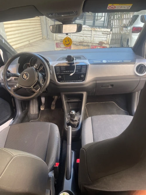 Volkswagen Up 2023 Active