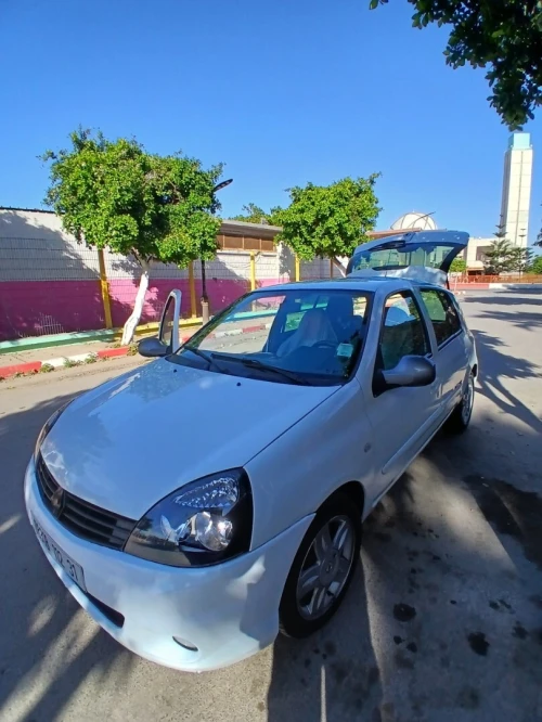 Renault Clio Campus 2012 Bye bye