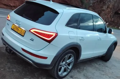 Audi Q5 2015 Off Road