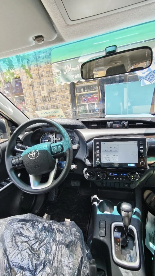 Toyota Revo  2026 Omaani