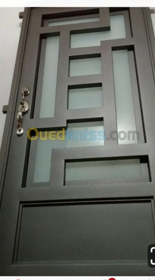 MENUISERIE METALLIQUE 