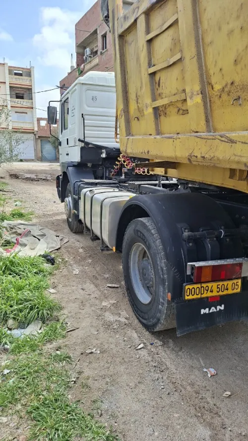 Man F2000 2004