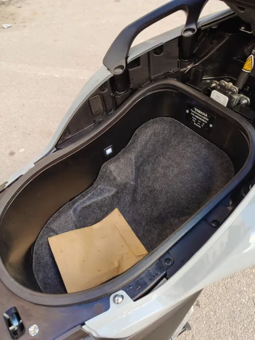 Yamaha Tmax 2025