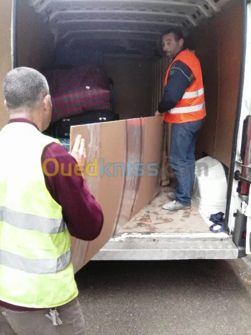 ~ نقل وتركيب وترحيل الأثاث/DÉMÉNAGEMENT