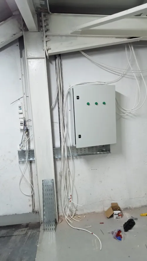 Installation dépannage maintenance électricité industrielle