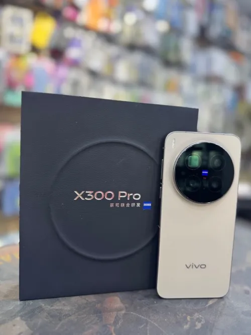 Vivo x300 pro 16/512