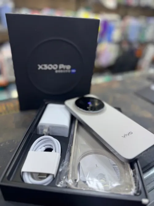 Vivo x300 pro 16/512