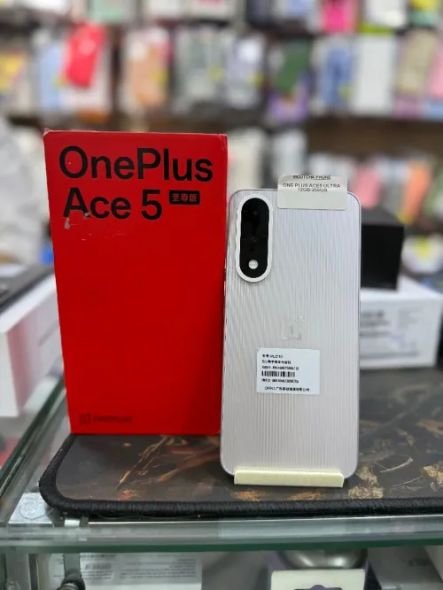 ONE PLUS ACE 5 ultra