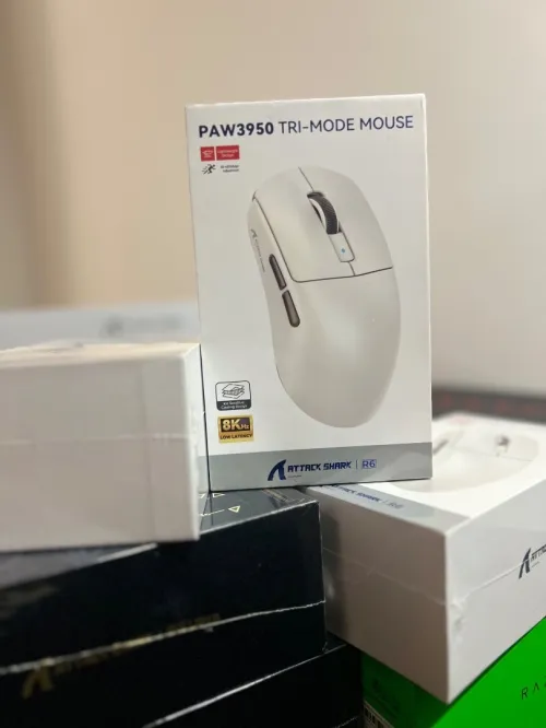 Attack Shark R6 39g | 8 kHz Wireless | Tri-Mode | 42K DPI