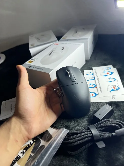 Attack Shark R6 39g | 8 kHz Wireless | Tri-Mode | 42K DPI