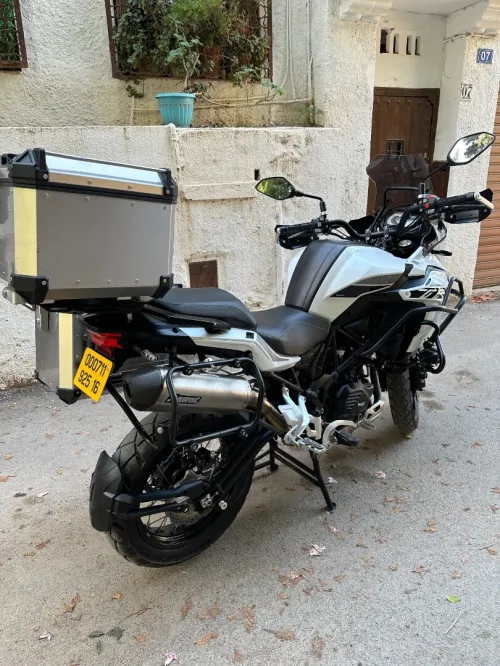 Benelli Trk 502x 2025